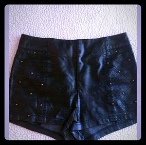Silence and Noise, faux leather, studded shorts